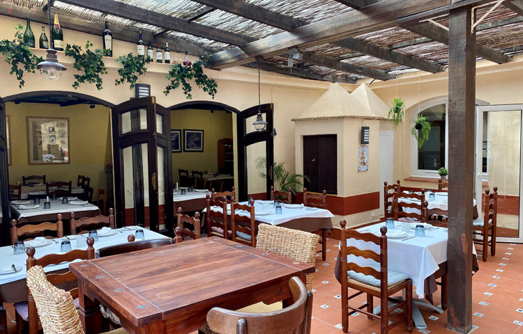 La Rusticana Restaurant & Bar image 1